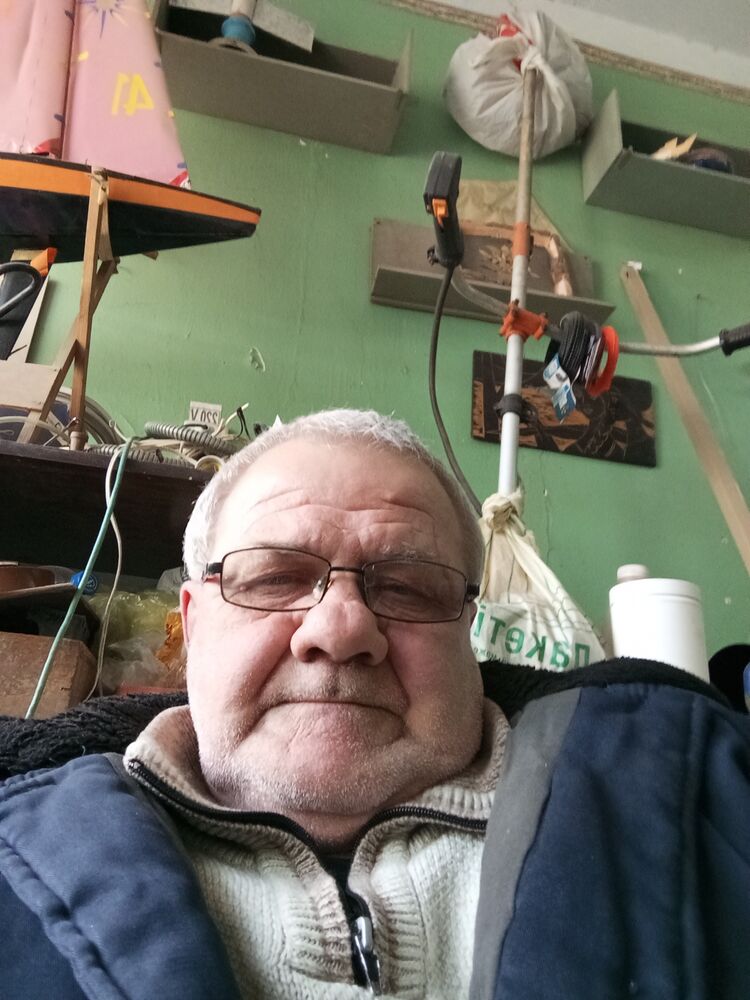  41553594  , 65 ,    