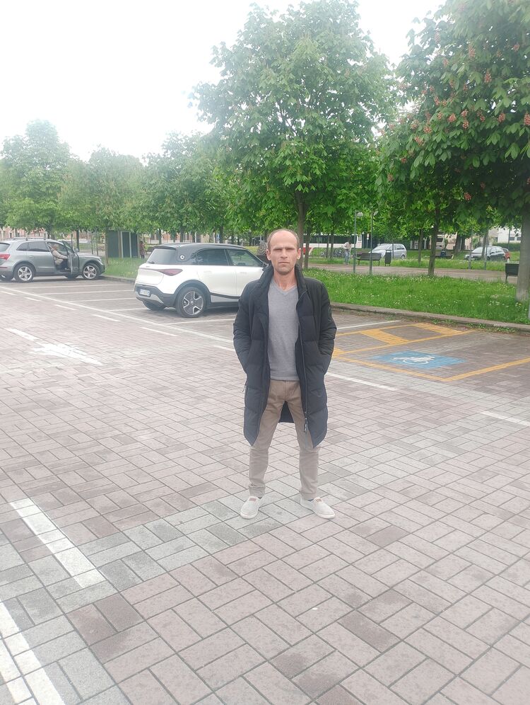  Castiglione del Lago,   Andrei, 35 ,   ,   
