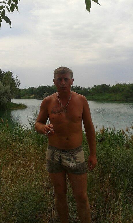  ,   Victor, 39 ,   