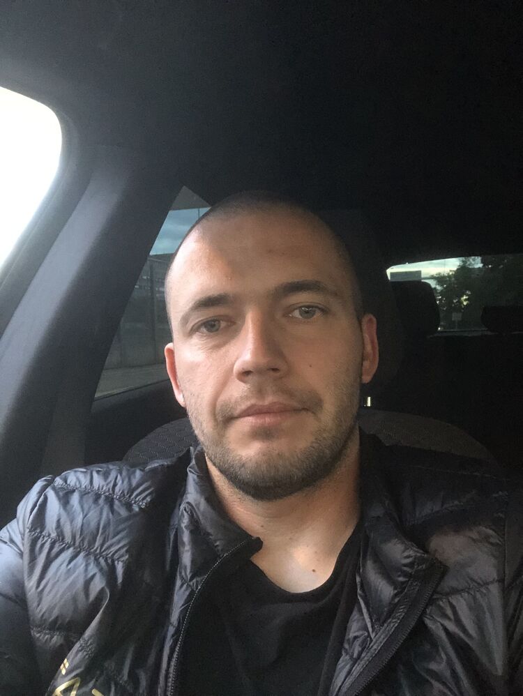  Praha,   , 36 ,  