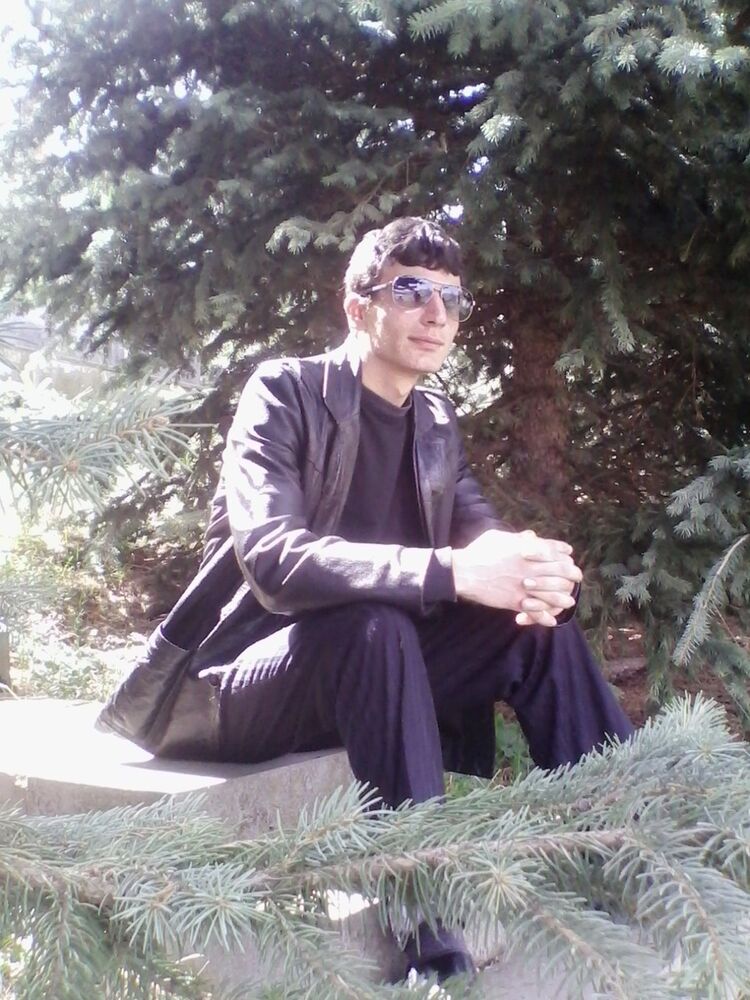  7014624  Armen, 33 ,    