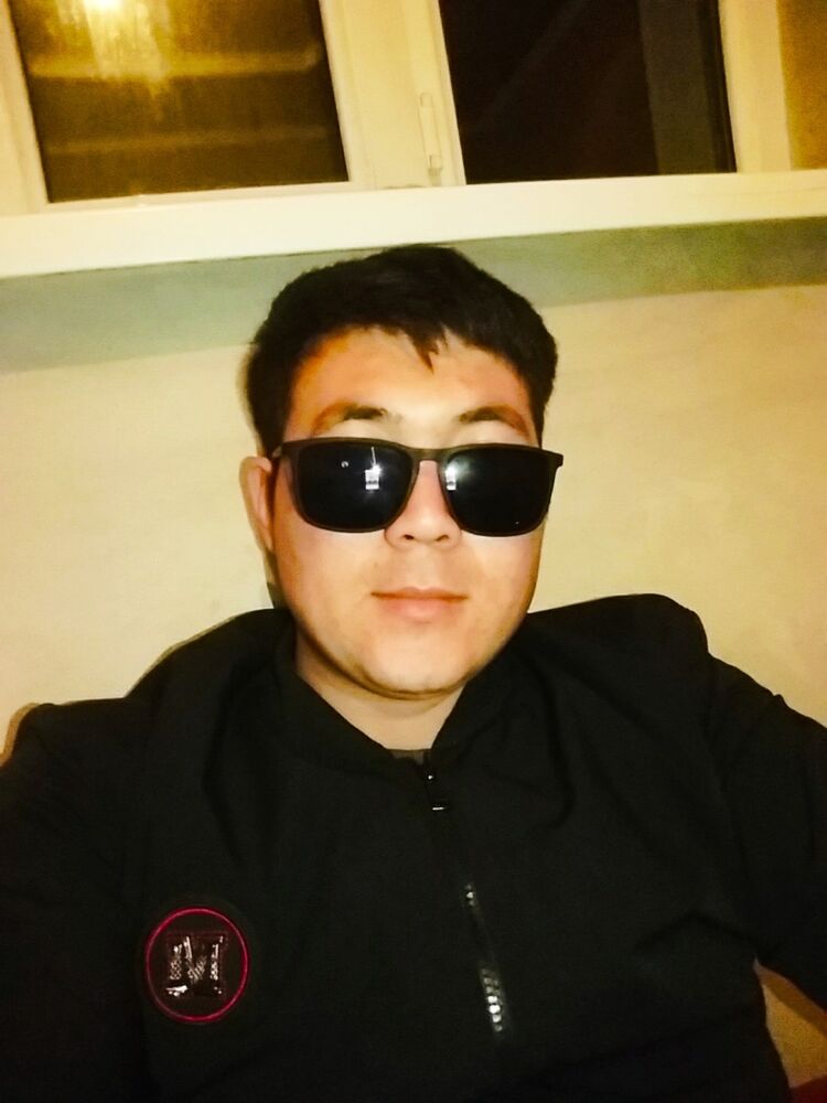  ,   Maks, 32 ,   ,   , c , 