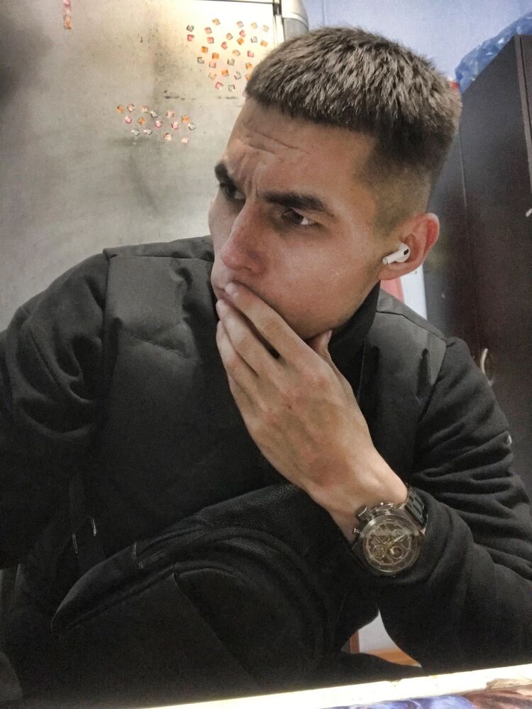  46836224  , 26 ,    