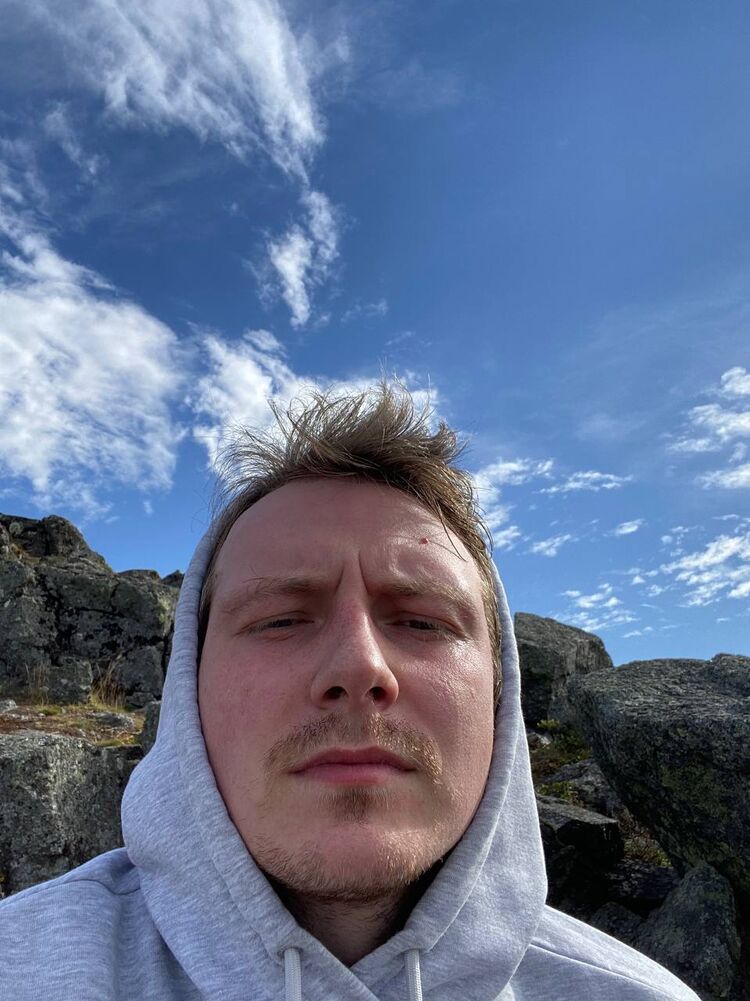  51363834  Vladimir, 31 ,    