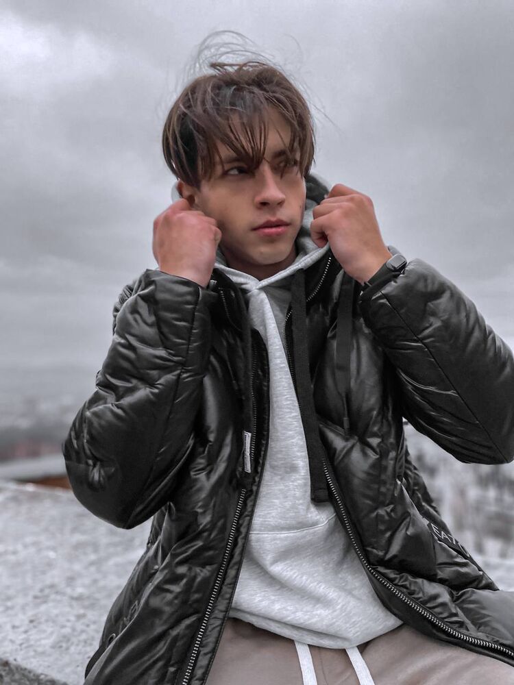  ,   Ruslan, 27 ,   ,   