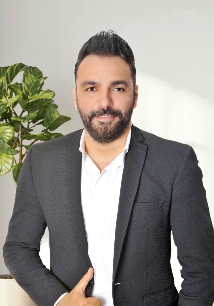  53159924  AYKUT, 33 ,    