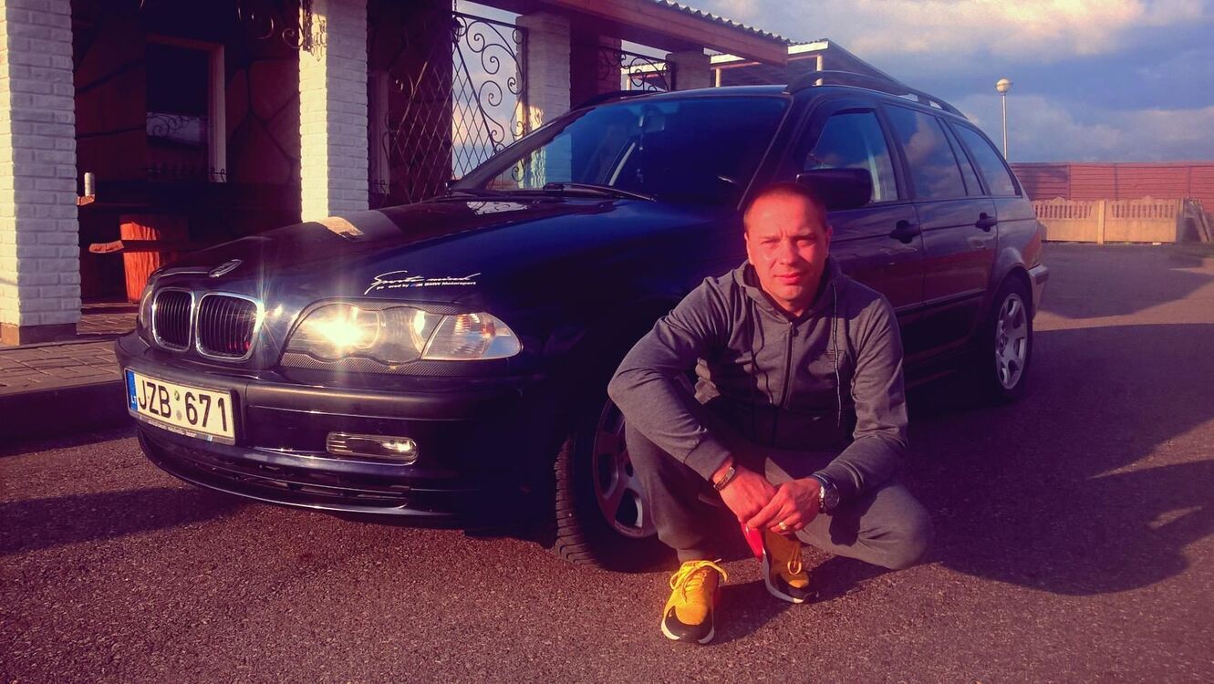  ,   Piotr, 45 ,  