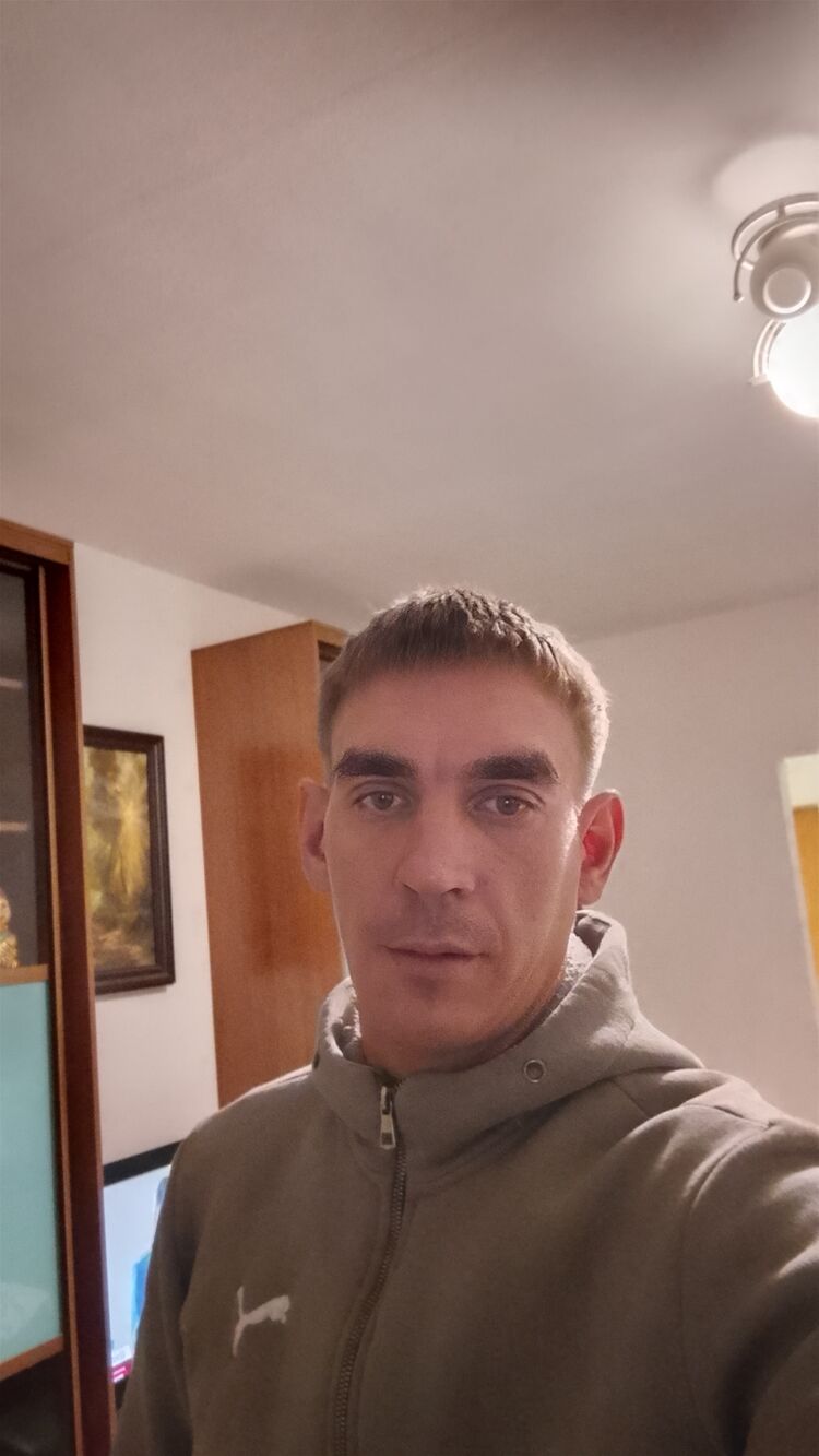  47851444  , 34 ,    