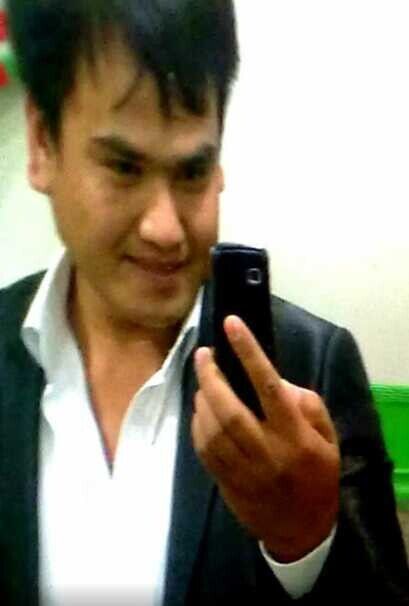  20402504  Sherali, 38 ,    