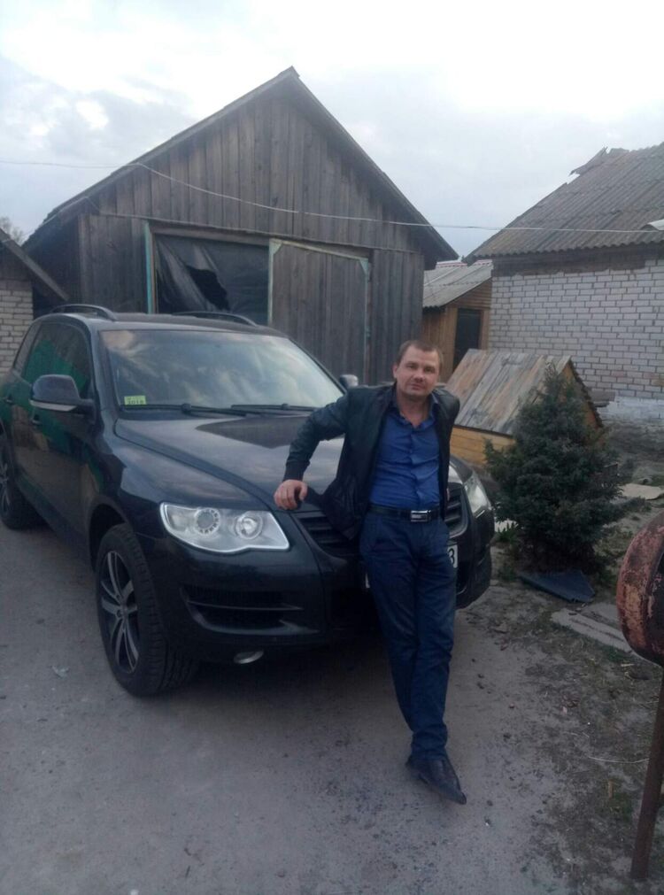  36025384  Sergey, 40 ,    