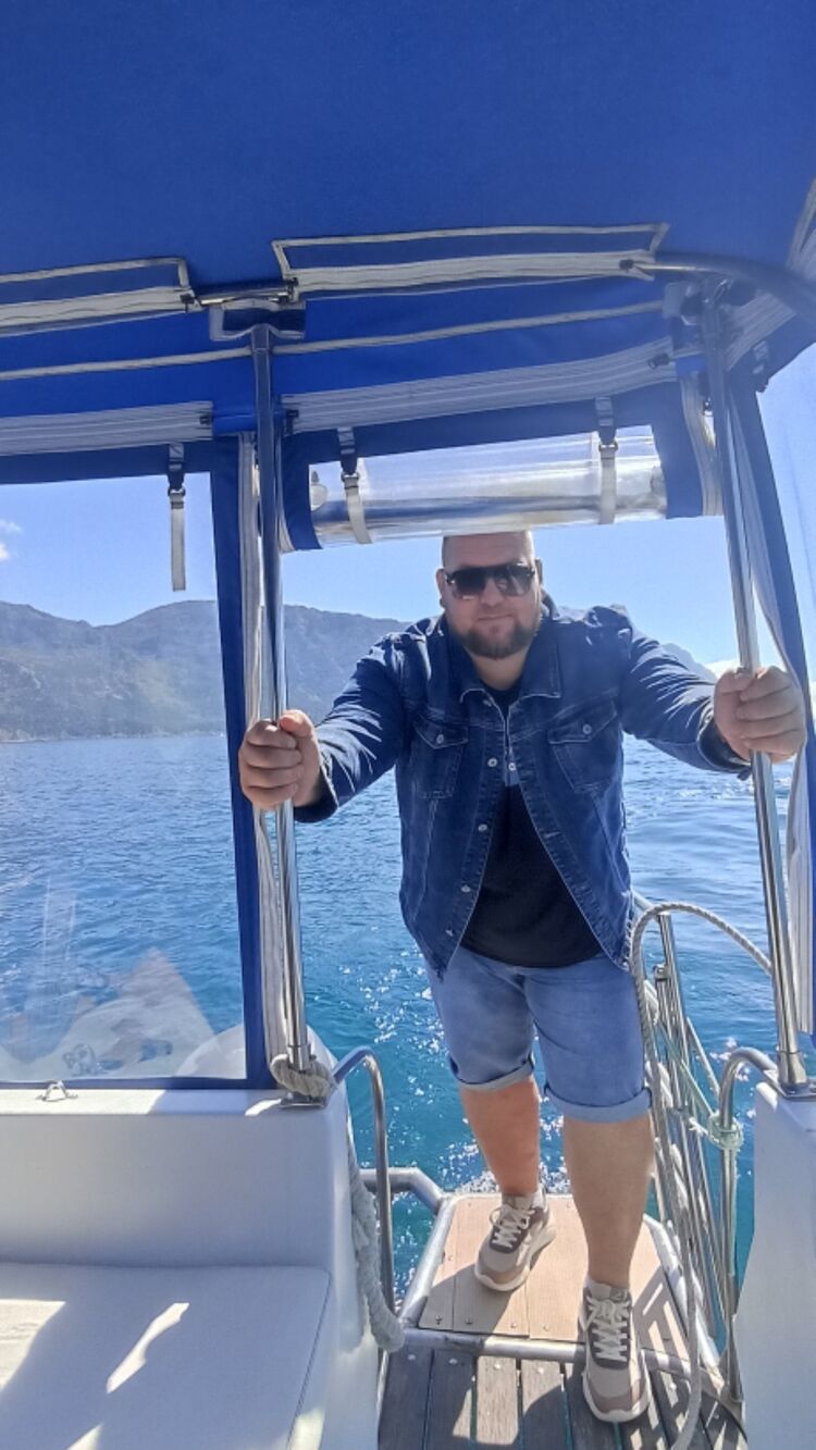 ���� 44171744 ������� ��������, 38 ���, ���� ���������� � �����������