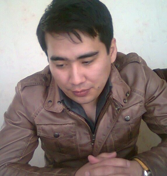  4408404  Zhaks, 39 ,    