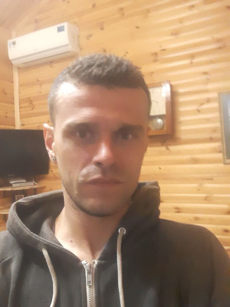  ,   Vadim, 32 ,   c 