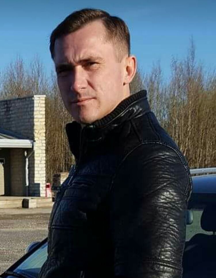  9441124  Igor, 43 ,    -