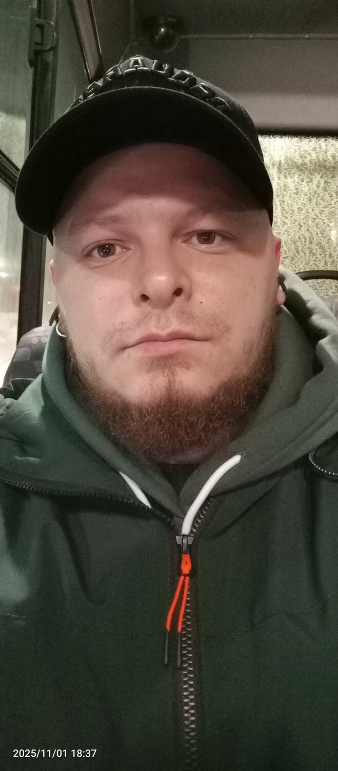  ,   Sergey, 32 ,   ,   , c , 