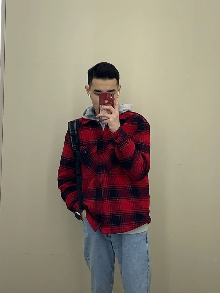  37758154  Shark, 20 ,    