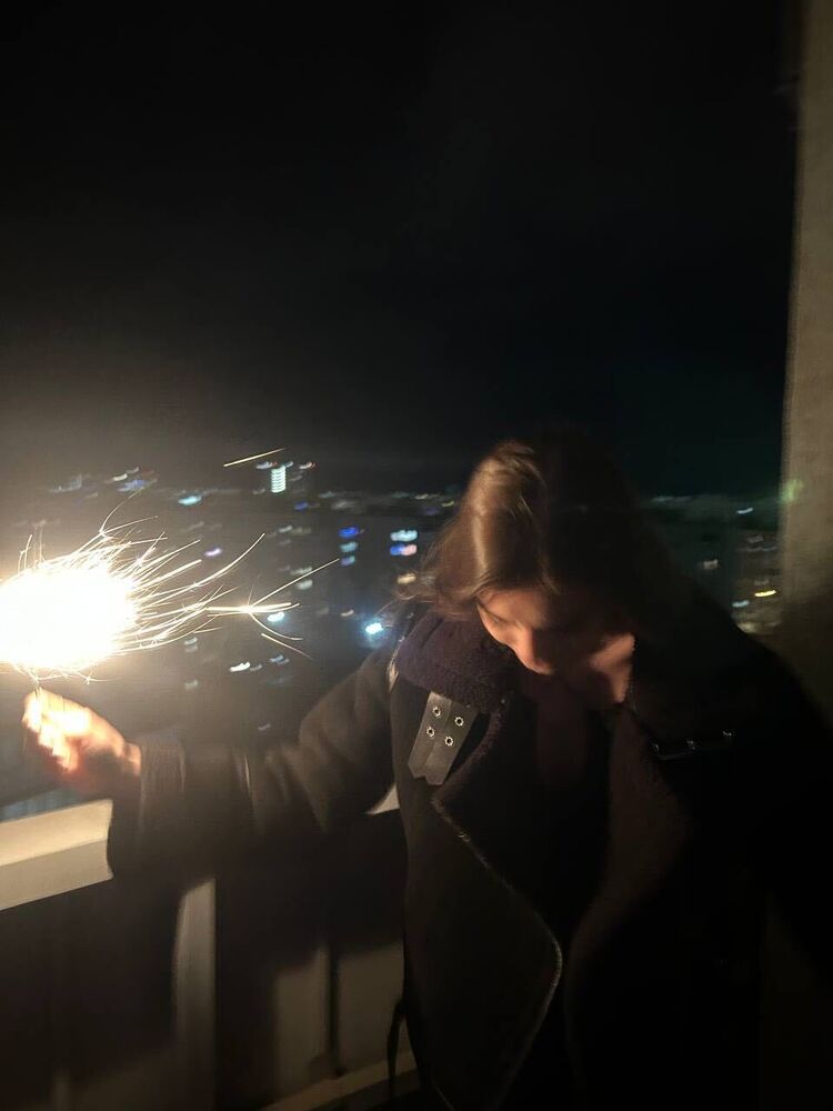  ,   , 24 ,   ,   