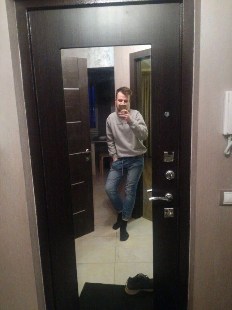  31468474  , 28 ,    -