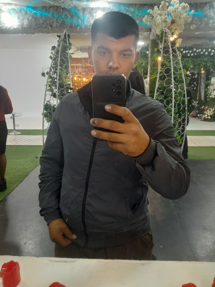  47961084  , 33 ,    