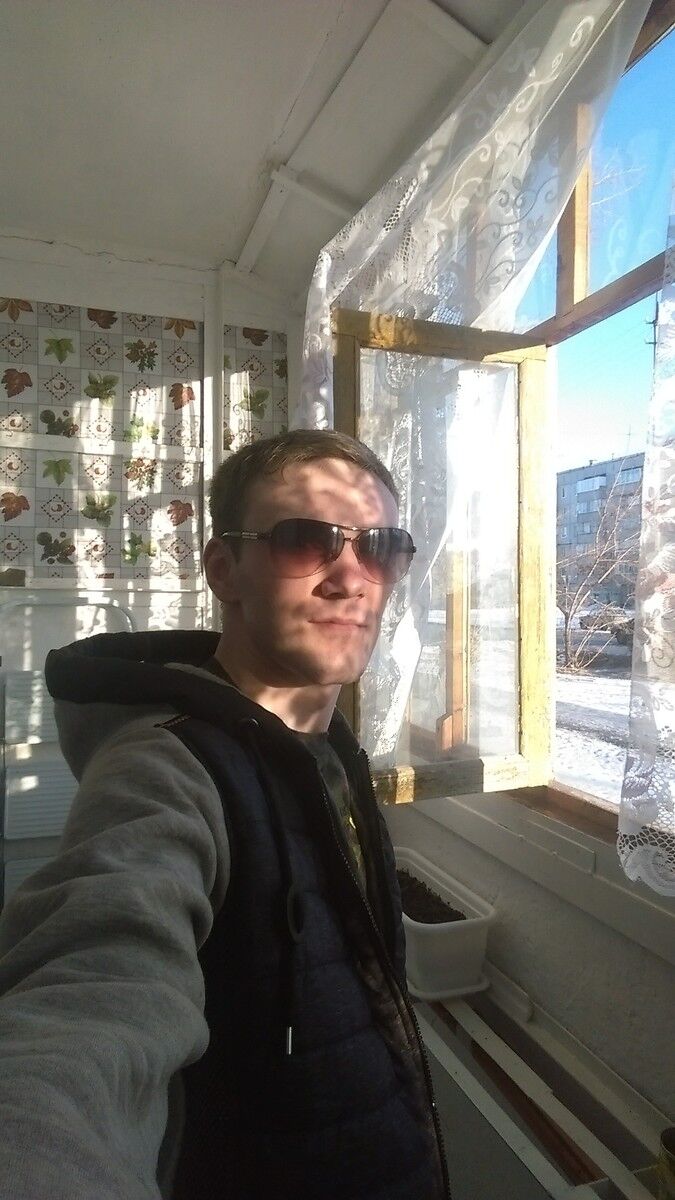  ,   Deniskin, 38 ,   ,   , c 