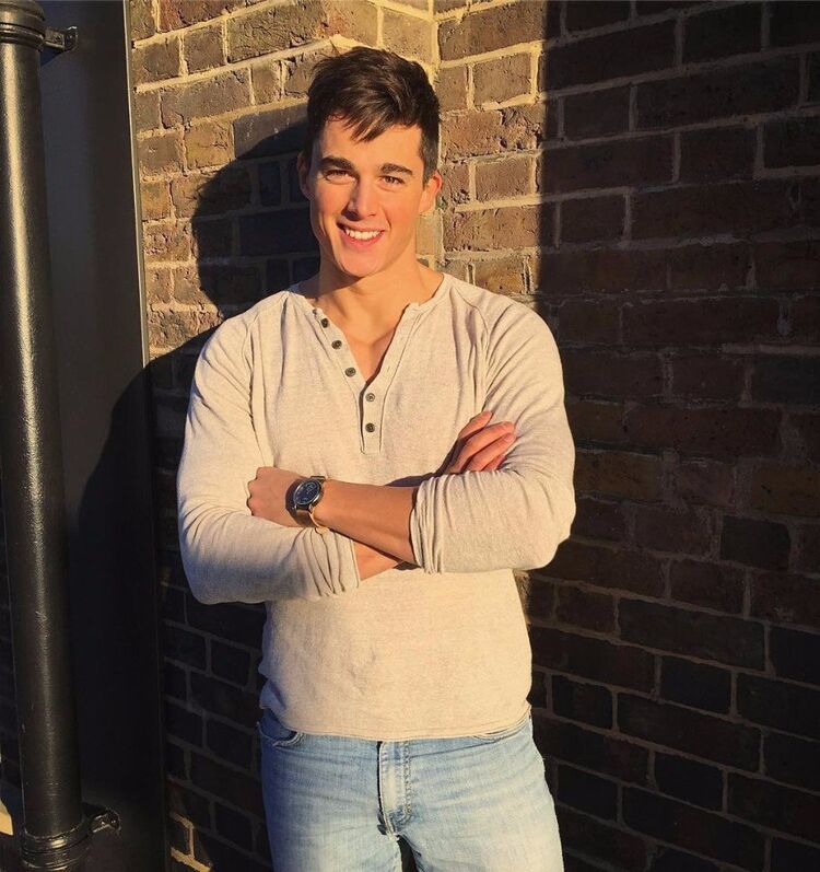 ���� 43956434 ������� ����, 34 ����, ���� ���������� � ������������