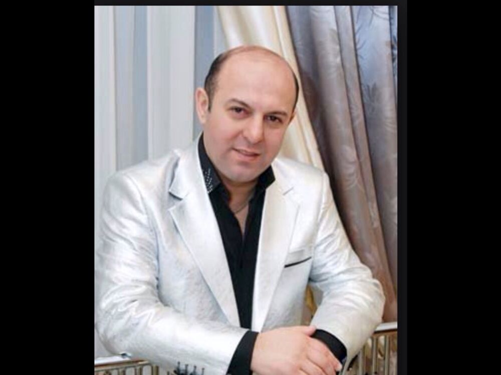 7444504  Ruslan, 59 ,    