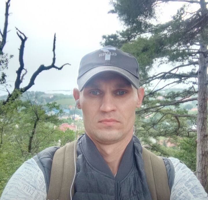  46173034  Oleg, 35 ,    