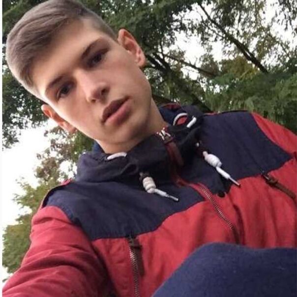  ,    , 22 ,   ,   