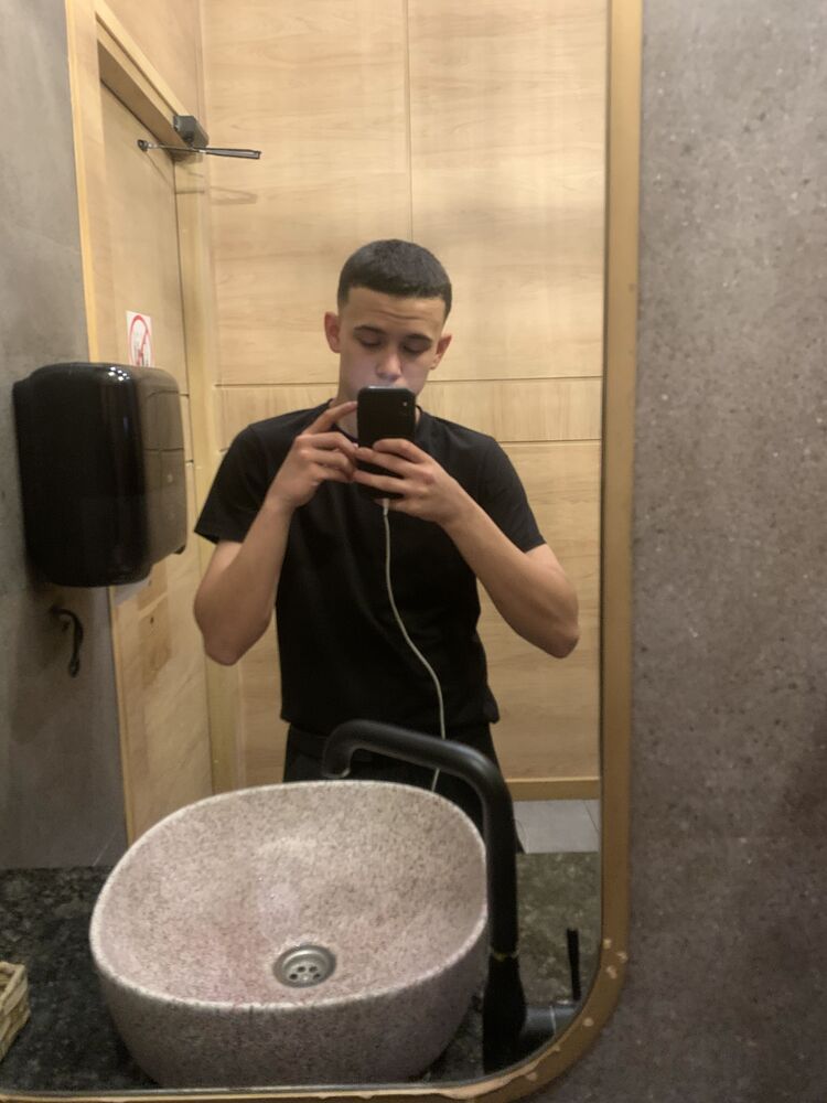  49897004  , 20 ,    