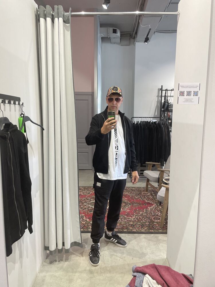  46544124  Ruslan, 45 ,    