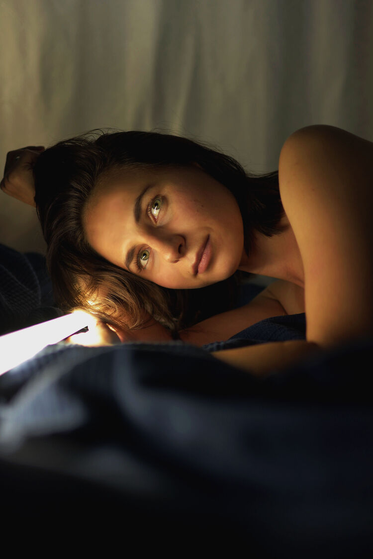  26967734  , 33 ,    -