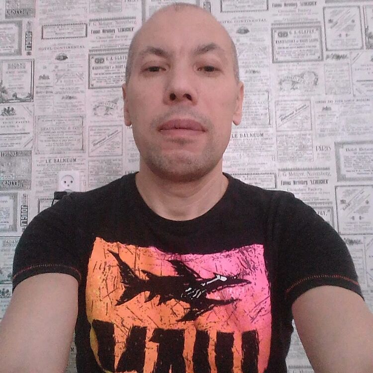  24776424  , 44 ,    