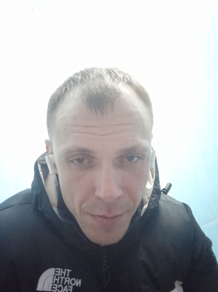  48141474  , 37 ,    