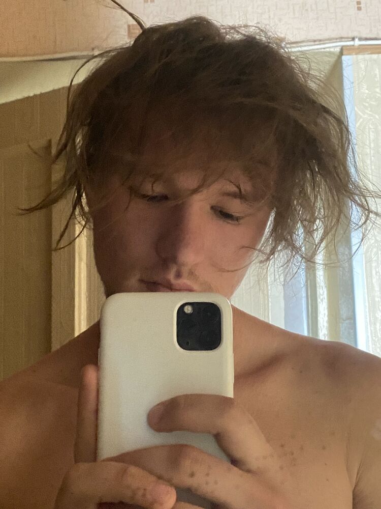  24364094  Mark, 27 ,    Tychy