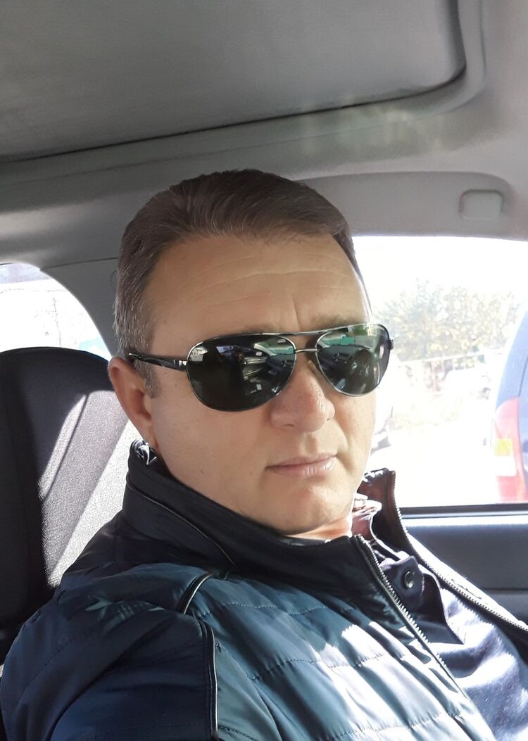  ,   Gena, 48 ,     , c 