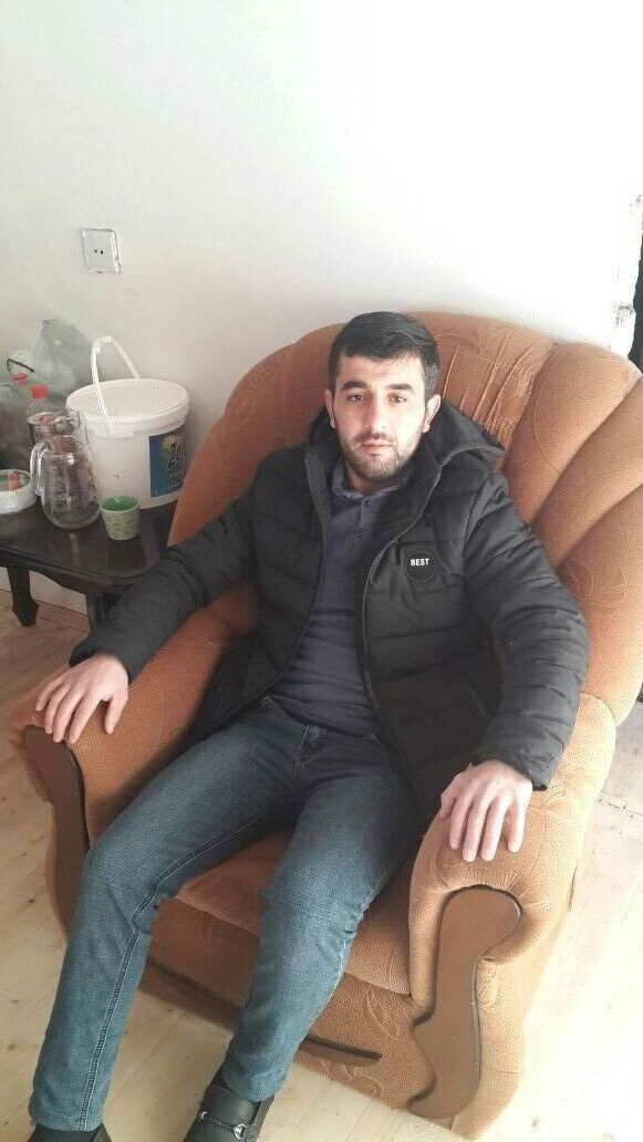  34898454  Anar, 34 ,    