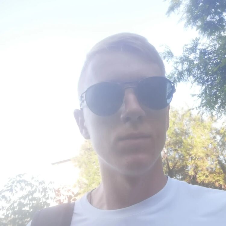 ���� 54768924 ����� Vlad, 22 ����, ���� ���������� � �������������