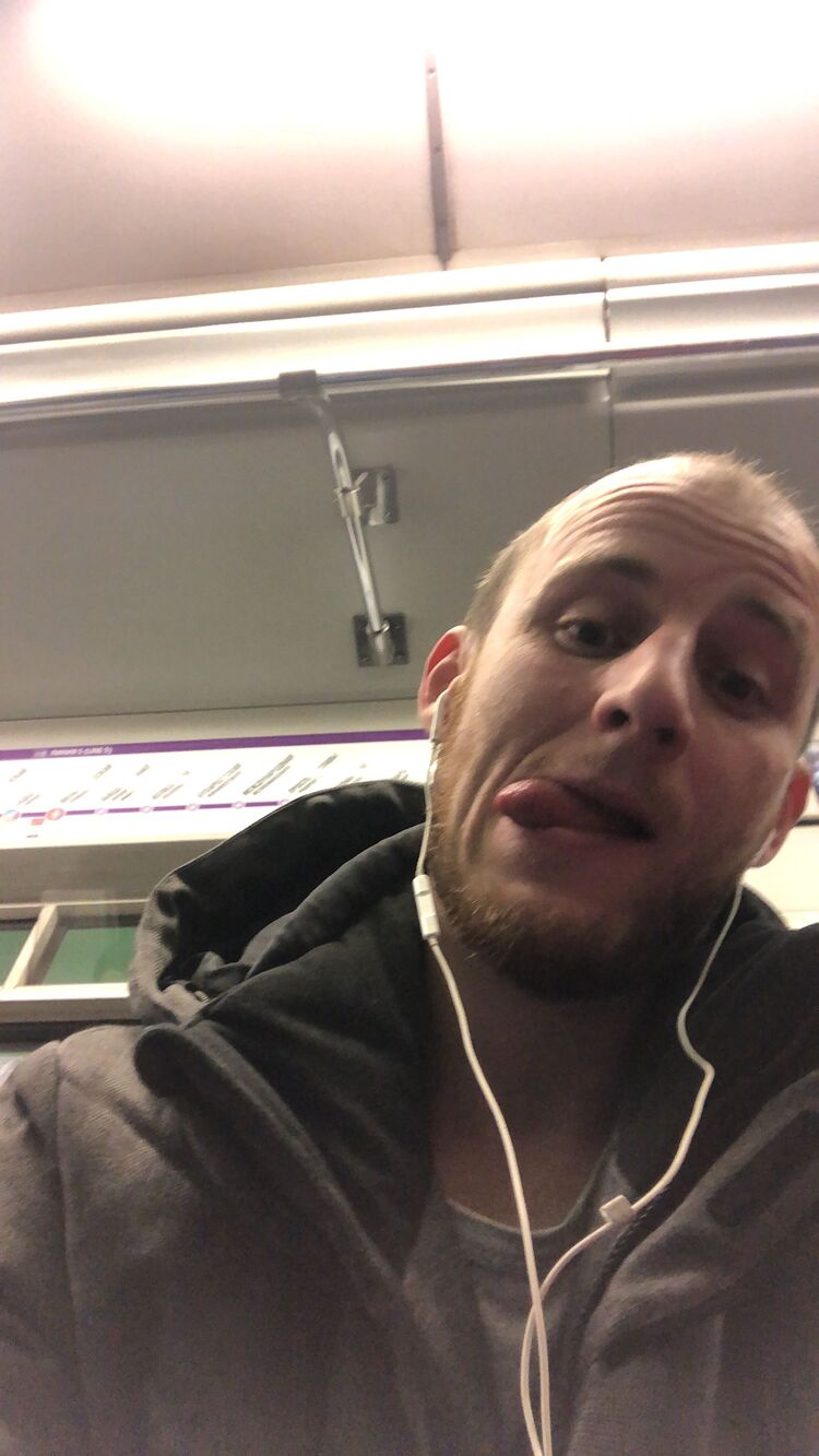 ���� 42060564 ������� ������, 33 ����, ���� ���������� � �����-����������