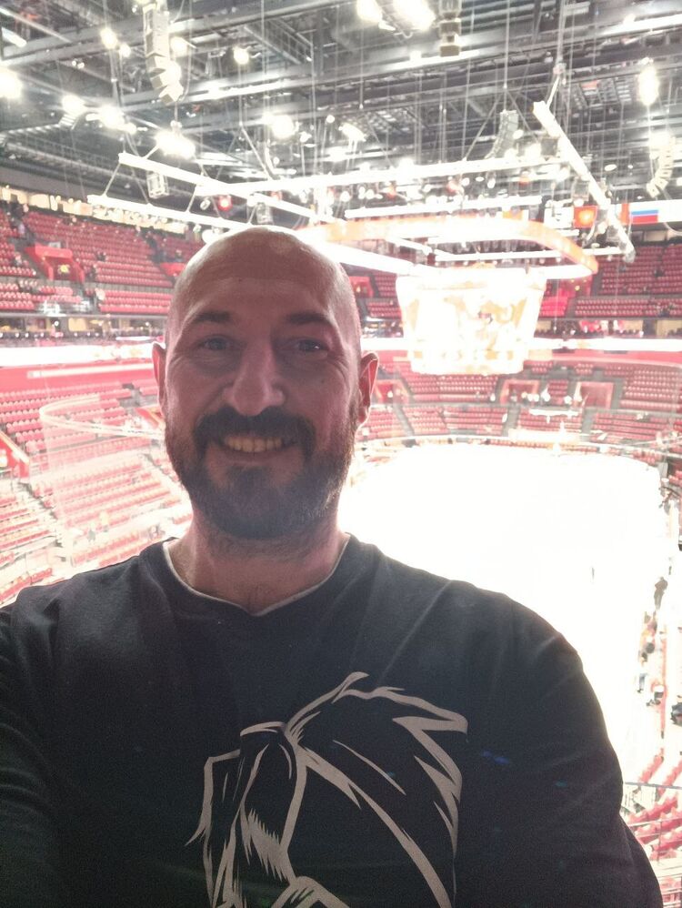  ,   , 44 ,   ,   