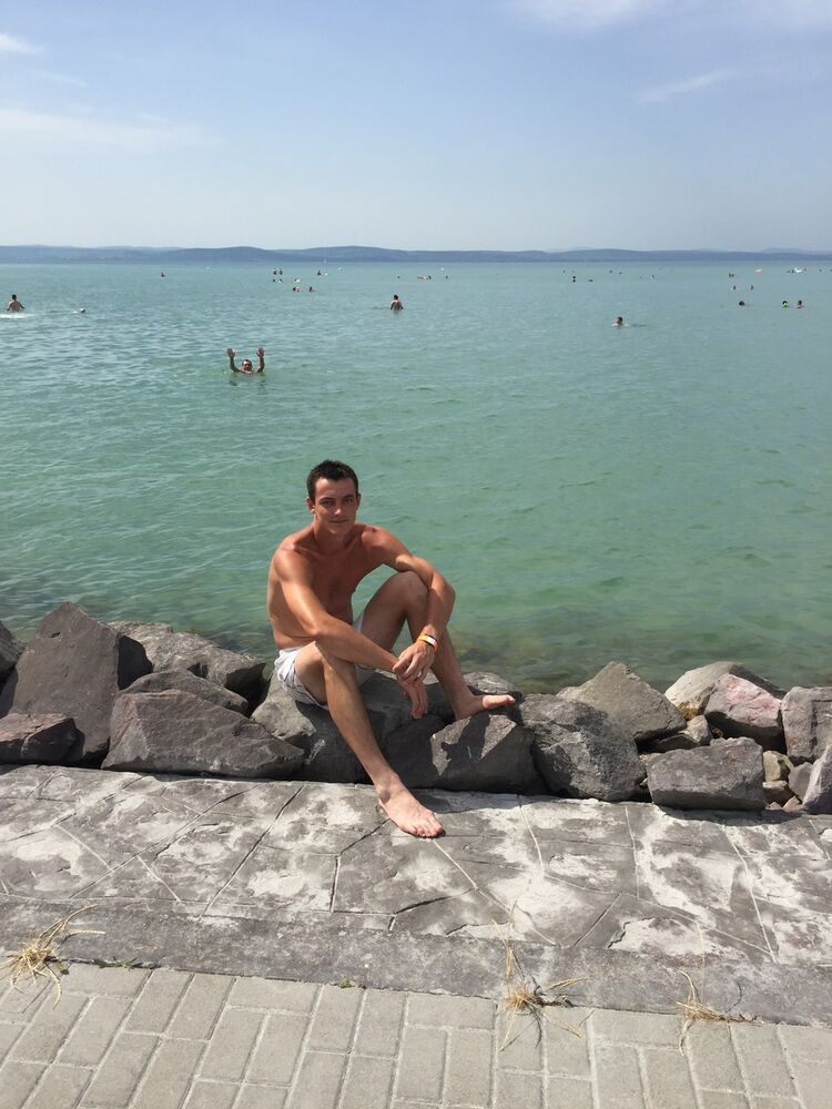  Akaszto,   , 33 ,   ,   , c 