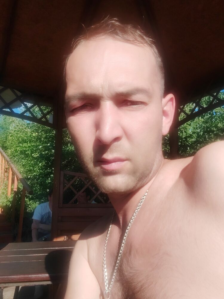  44570904  , 36 ,    