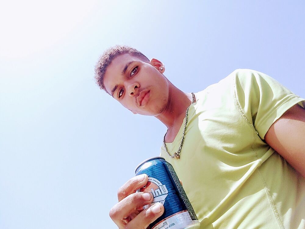  Havana,   Emanuel, 19 ,   ,   
