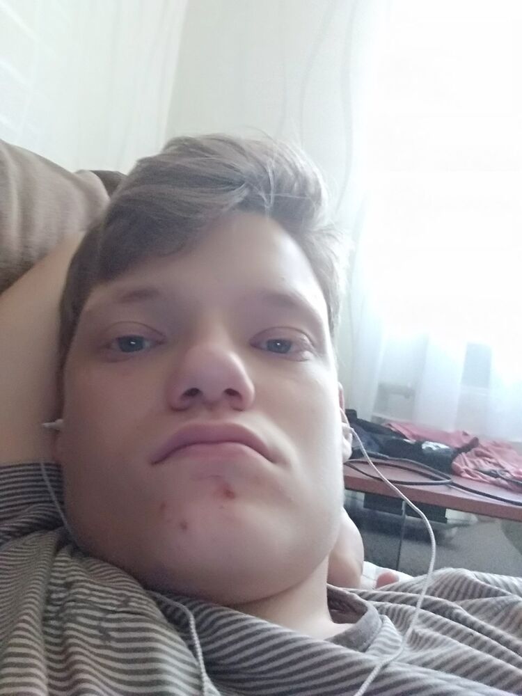  ,   Rodion, 24 ,   ,   , c 