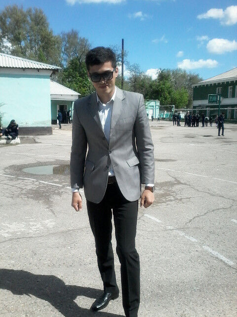  ,   Ruslan, 34 ,   ,   , c 