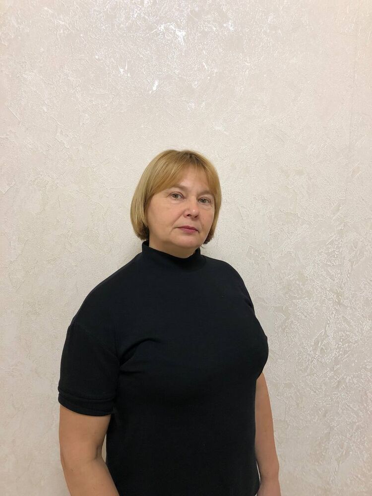  48669334  Tatiana, 24 ,    