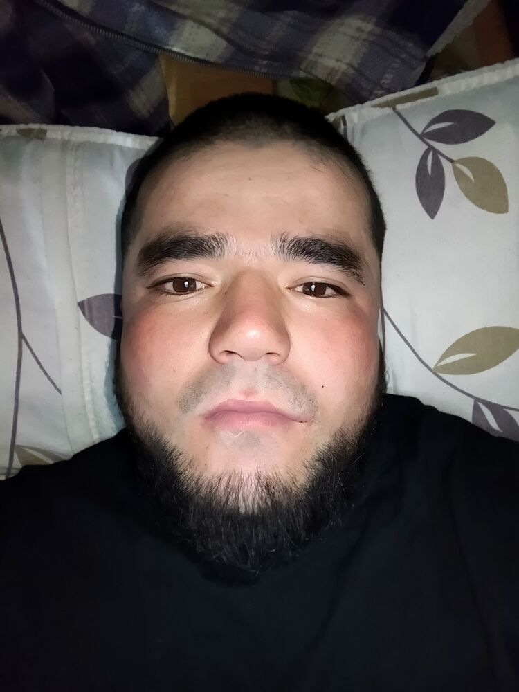  49770454  Azamat, 26 ,    
