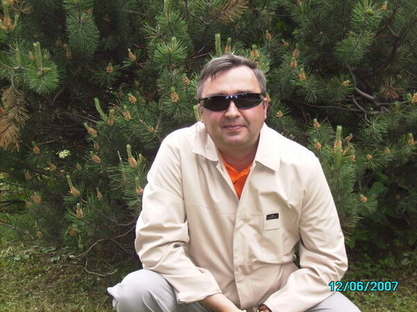  9859614  Oleg, 54 ,    