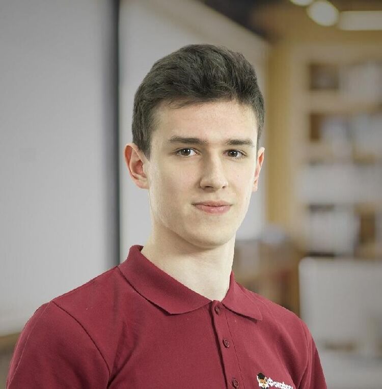  ,   Nurik, 25 ,   ,   , c 