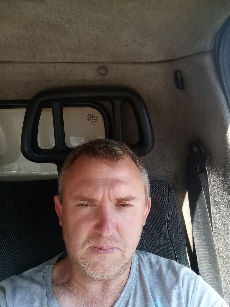  45829694  Aleks, 42 ,    