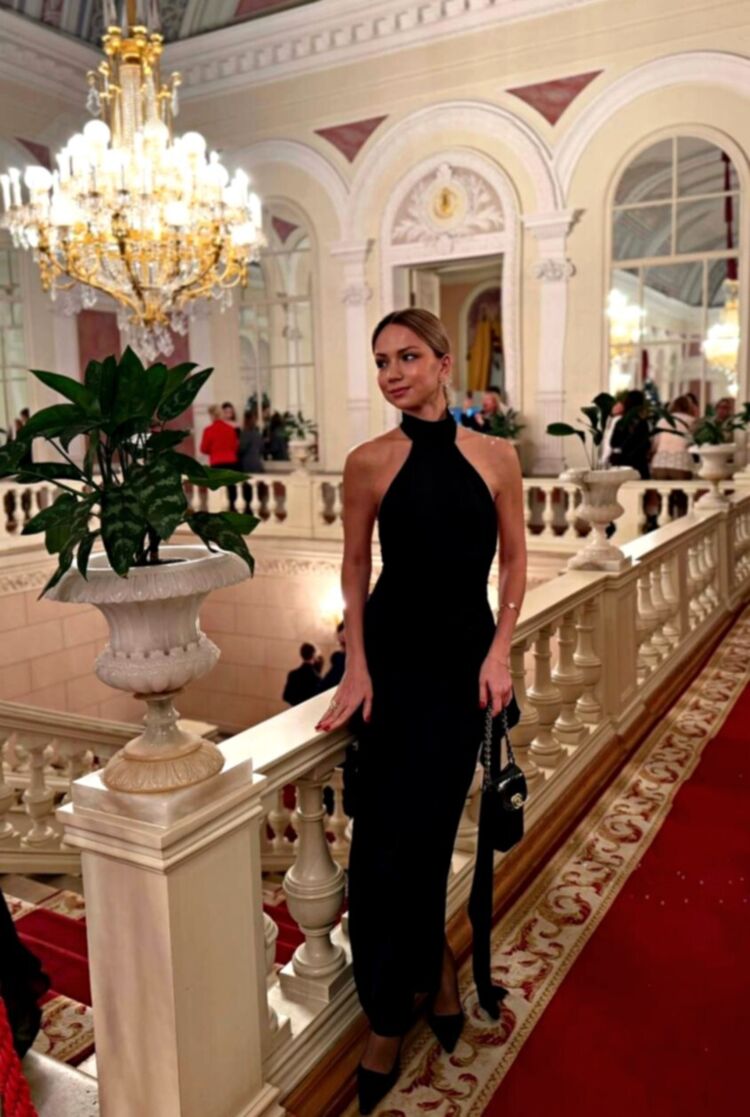 ���� 56120054 ������� ��������, 32 ����, ���� ���������� � �������������